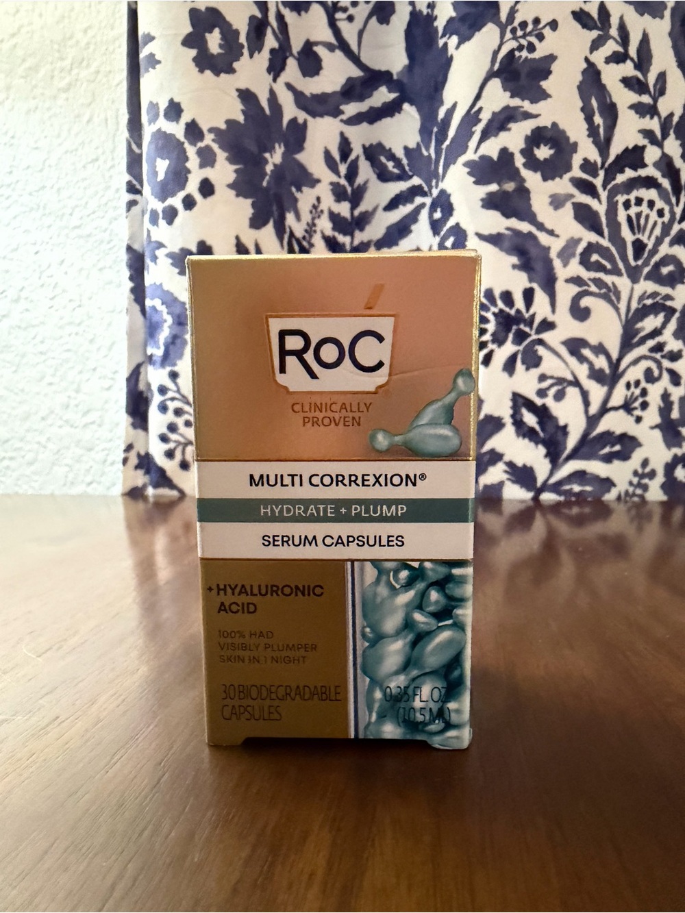 RoC Multi Correxion Hydrate + Plump Serum Capsules - Gold/Teal